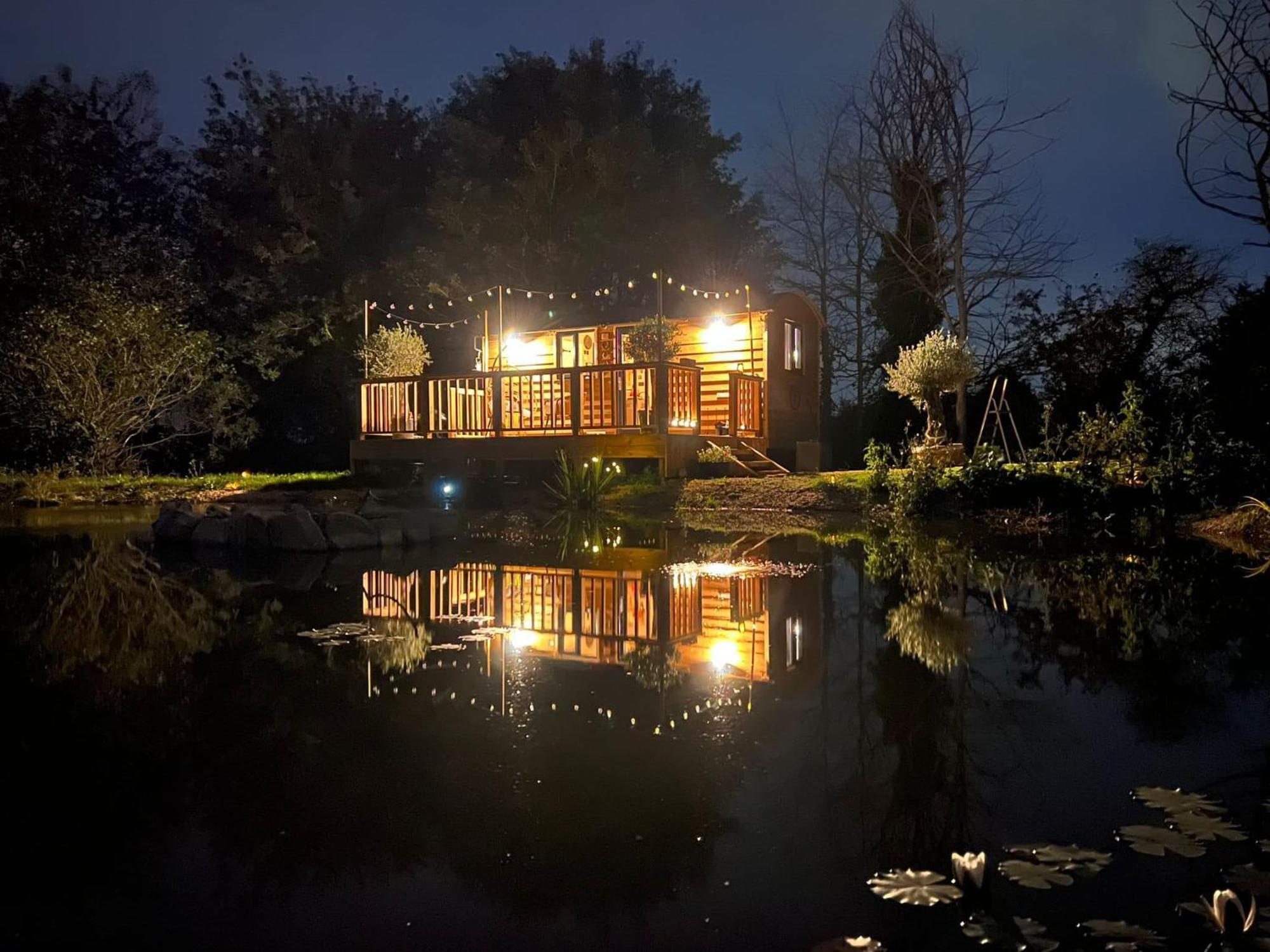 Rusty Duck Retreat Shepherds Hut Shedfield Екстер'єр фото