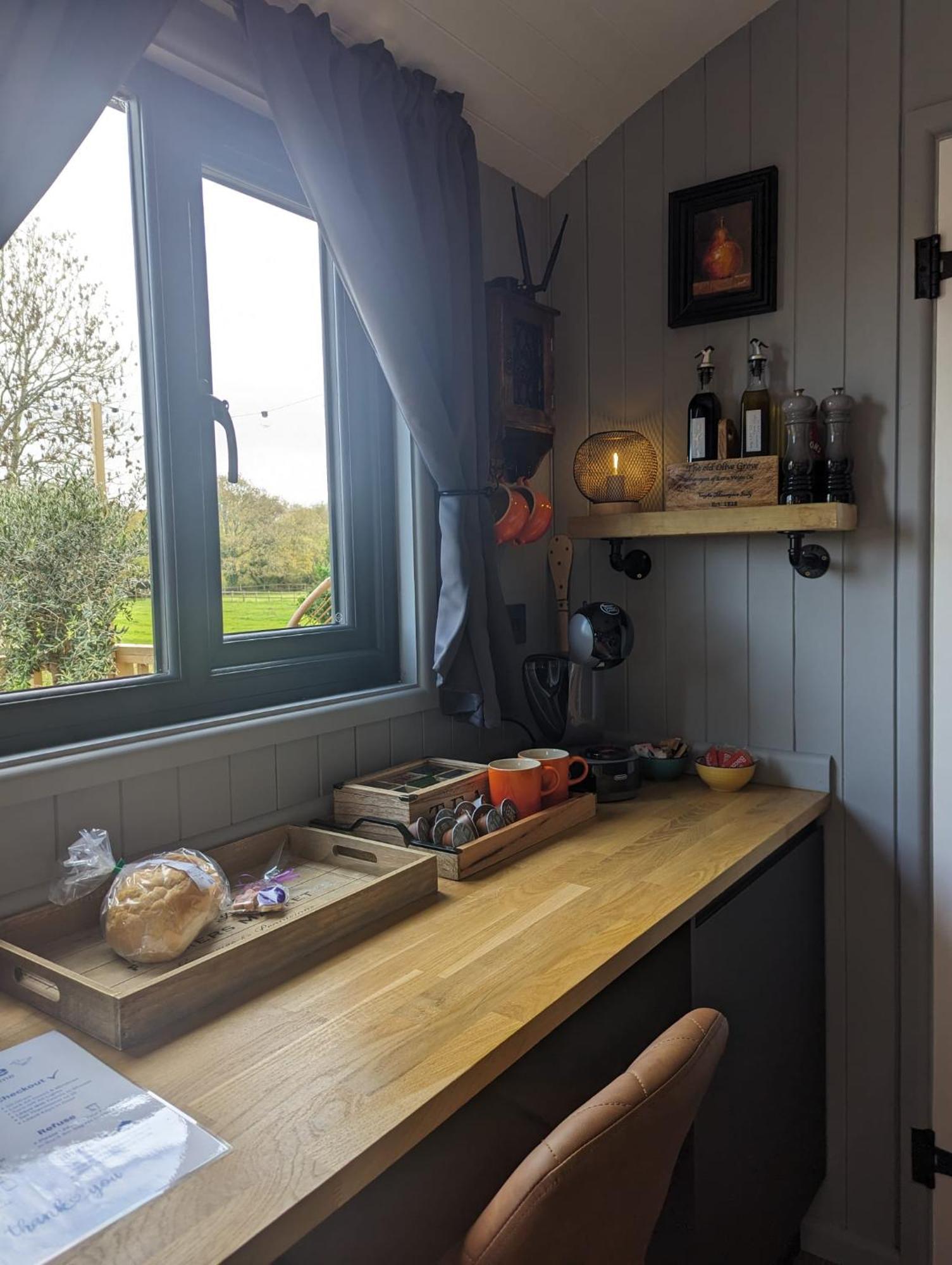 Rusty Duck Retreat Shepherds Hut Shedfield Екстер'єр фото